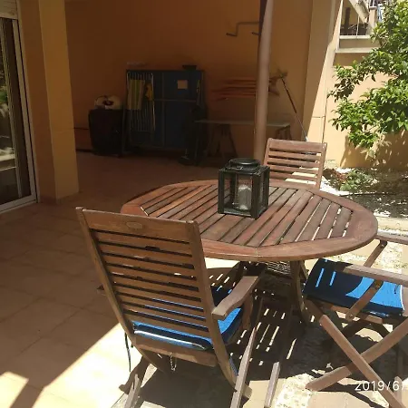 בית נופש Casa Monique *